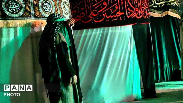 شب نخست نمایش آیینی «زخمی‌ترین یار زینب(س)» در کمالشهر کرج 