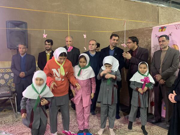 جشن تکلیف دانش آموزان دختر در حرم حضرت زینب (س)