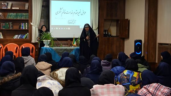 کارگاه راز جذابیت دختران در دبیرستان نورالهدی تبادکان
