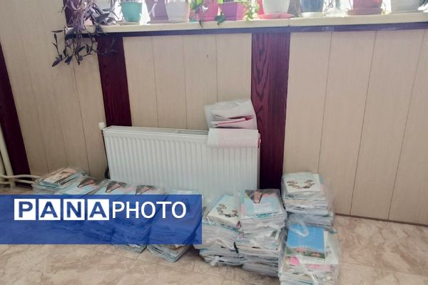 آماده‌سازی و توزیع کتب درسی برای سال تحصیلی جدید در مدارس ملارد
