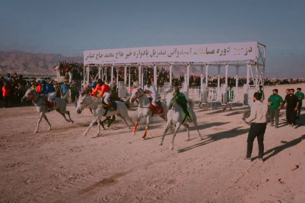 دومین دوره مسابقات اسب‌دوانی استان‌های جنوبی کشور در بندرپل