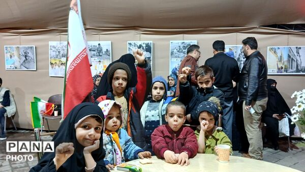میدان جانباز تبلوری از اتحاد و مقاومت مردم مشهد برای حفظ میهن