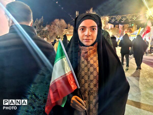 حضور پرشور دانش‌آموزان، نوجوانان وکودکان اردبیلی در تجمع حمایتی از جبهه مقاومت ورزمندگان پرتوان اسلام