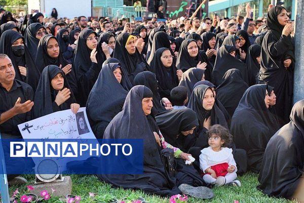 اجتماع مردم مشهد در فراق سید الشهدای خدمت 