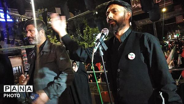 حماسه سازی مردم نیشابور در حسینیه امام خمینی (ره)