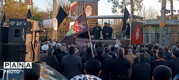 اجتماع مردم پلدختر در سوگ رهبر 