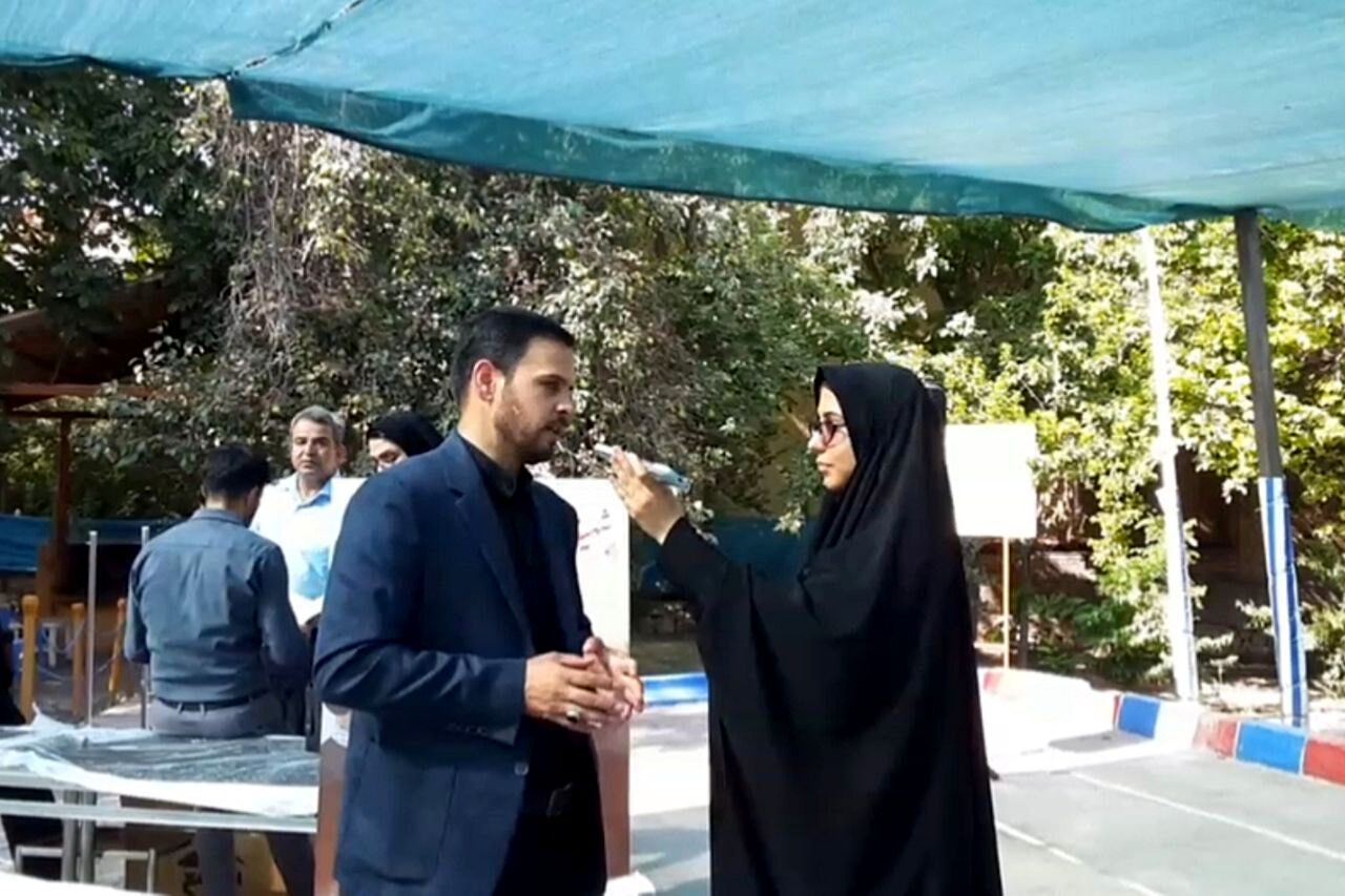 پرچم اطلاع‌رسانی بر دوش خبرنگاران است