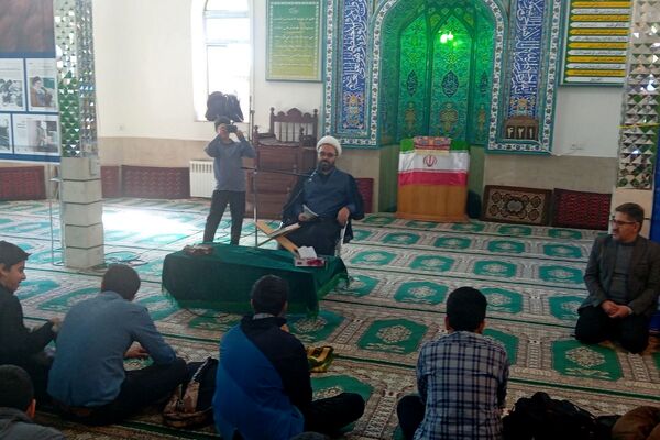 برگزاری پیاده‌روی عظیم فاطمیه در فیروزکوه