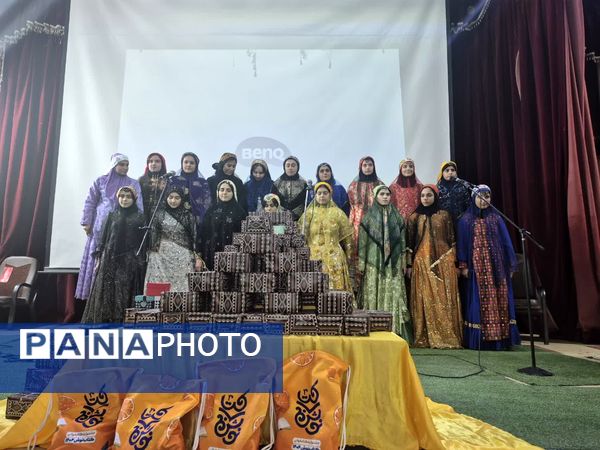 تجلیل از ۱۵۰ دانش‌آموز افتخار آفرین در مسابقات فرهنگی، هنری و پرسش مهر ریاست جمهوری 