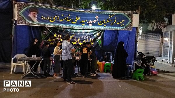 موکب جبهه فرهنگیان نیشابور در چهارمین شب ماه محرم ۱۴۰۵