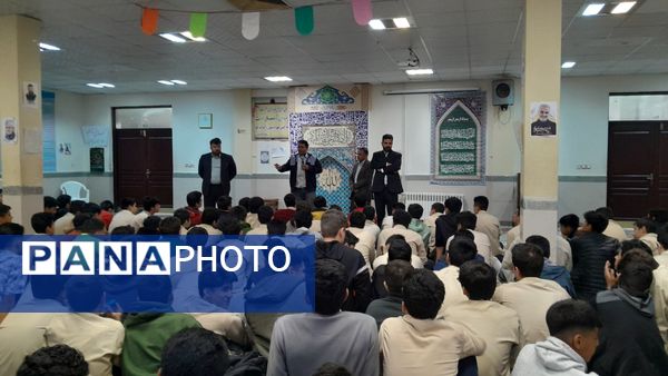 آشنایی با دنیای تراشکاری در دبیرستان ابوریحان بیرونی