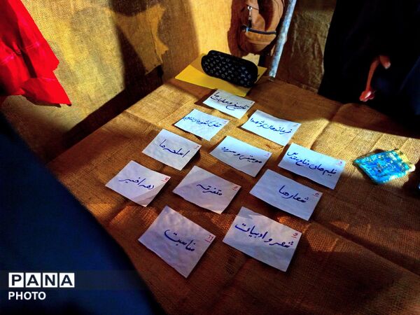 غرفه هایی در کناره های تجمعات شبانه کاشمر