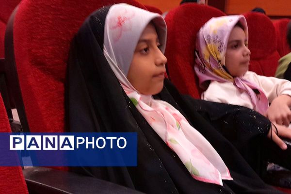  سمینار والدین سالم، فرزند سالم و آیین رونمایی از کتاب در جست‌وجوی تعامل