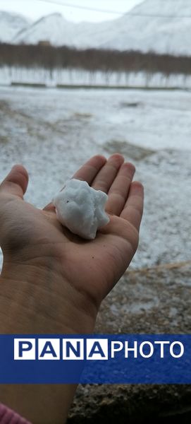 دومین بارش برف پاییزی در شهرزیبای بار نیشابور