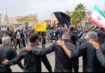 مراسم چهلمین روز شهادت رهبر شهید امت و تجدید بعیت با رهبر جدید انقلاب در رودان