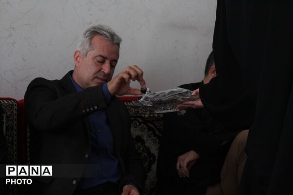 دیدار با خانواده شهیدان تقی زاده،پانزده شهید جنگ رمضان