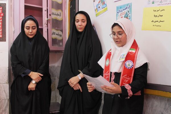  افتتاحیه‌ پایگاه تابستانی و برگزاری طرح حامی در مدرسه هدی ۱