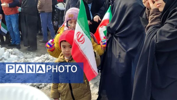 حماسه حضور مردم اراک در راهپیمایی، گامی بلند به سوی ظهور