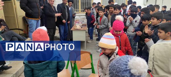 برگزاری جشن مبعث در دبیرستان شهید مصطفی خمینی و دبستان ۱۲ فروردین کارخانه قند شیروان