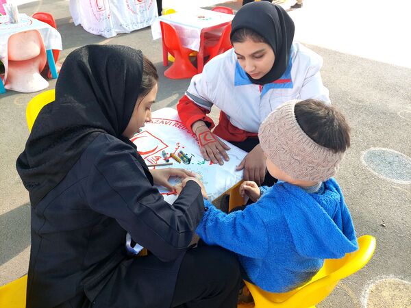 اردوی جهادی محبت در شهرک بهارستان
