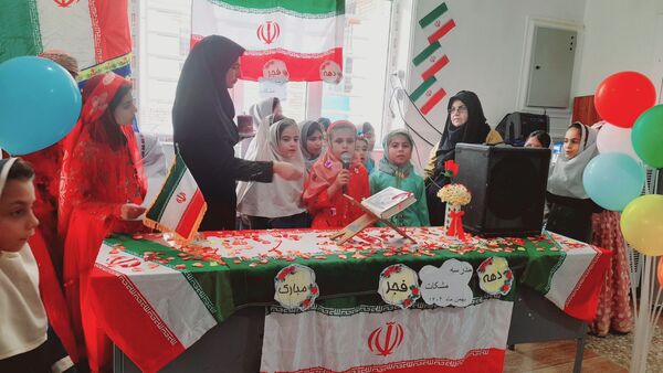 ۲۲ بهمن، طلوع آزادی در آسمان ایران