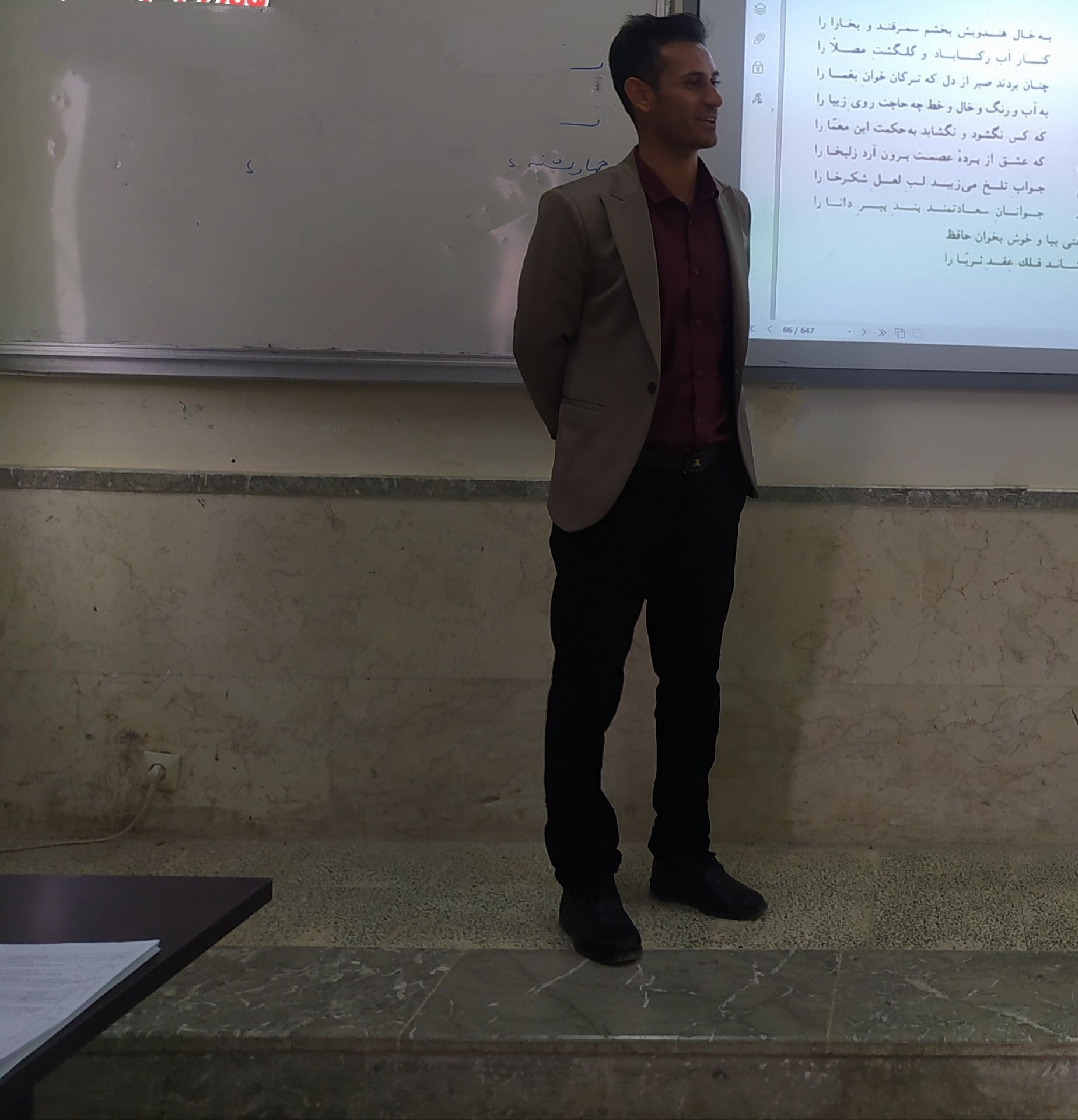 ادبیات فارسی، پل پیوند نسل‌ها در رقابت خوارزمی