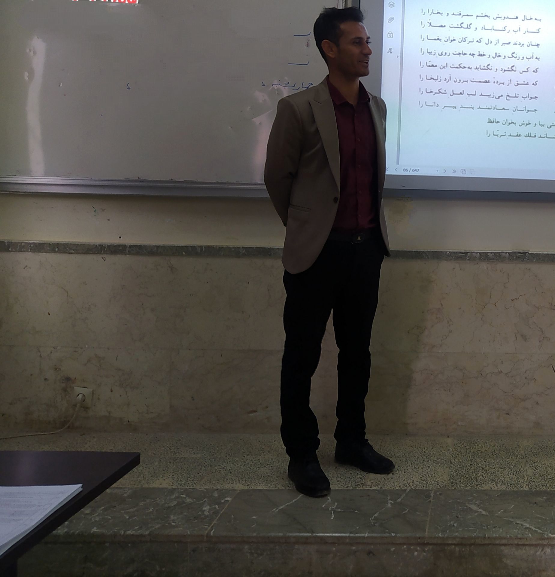 ادبیات فارسی، پل پیوند نسل‌ها در رقابت خوارزمی