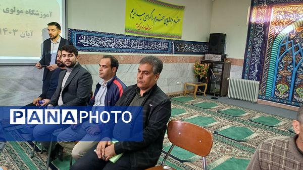 برگزاری مراسم نمادین سفیران سلامت در کمیجان