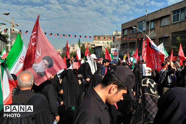 شکوه وداع در تهران؛ تجلی عهد وفاداری