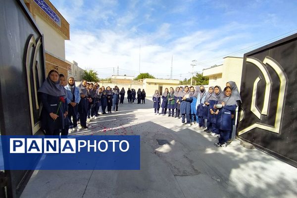 تقدیر از دبیران آموزشگاه نمونه دولتی فدک فاروج در هفته معلم