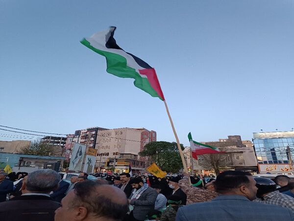 جشن پیروزی عملیات وعده صادق در میانه