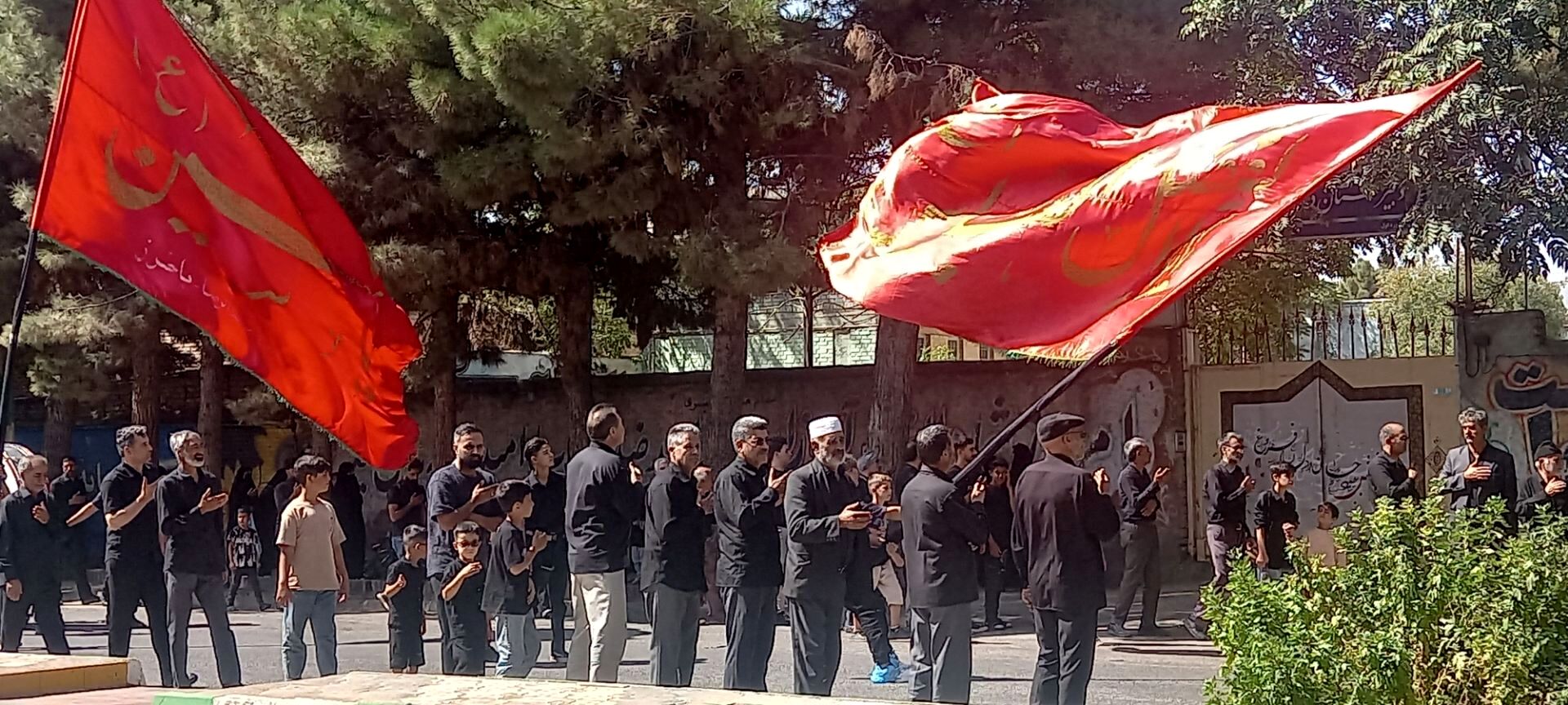 راهپیمایی جاماندگان اربعین حسینی در باخرز 