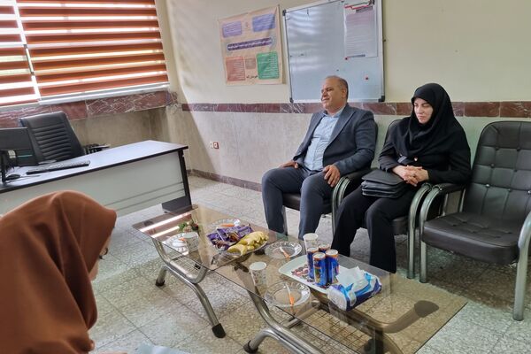 بازدید رئیس سازمان دانش‌آموزی کردستان و ارزیابان کشوری از روند فعالیت پیشتازان