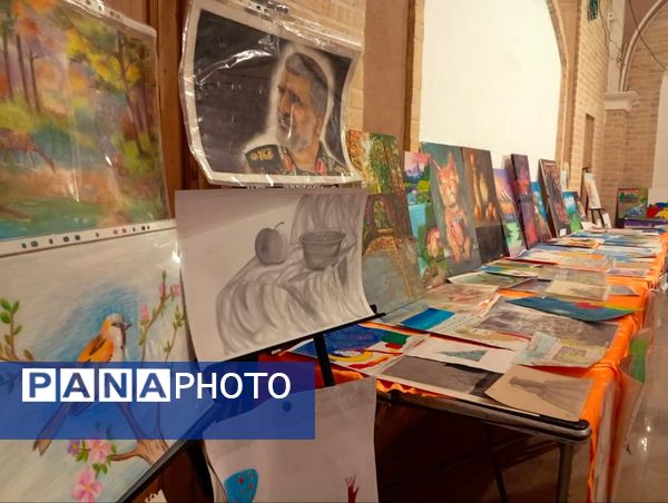 اختتامیه جشنواره هنری «فردا» و نمایشگاه آثار دانش‌آموزان ناحیه یک یزد