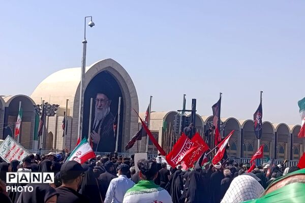 دومین روز مراسم بدرقه و وداع با رهبر شهید مقاومت