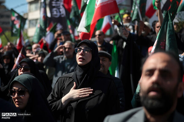 مراسم اربعین رهبر شهید انقلاب در تهران