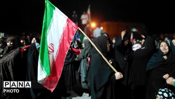 طنین «الله اکبر» در فتح‌آباد، آینه‌ی بیعت با رهبر شد