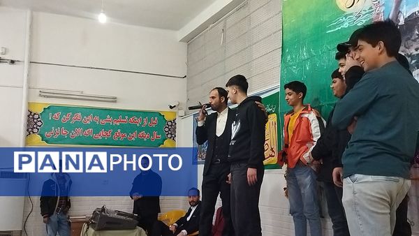 برگزاری جشن روز جوان و آغاز دهه فجر در دبیرستان شاهد ابوذر غفاری نیشابور 