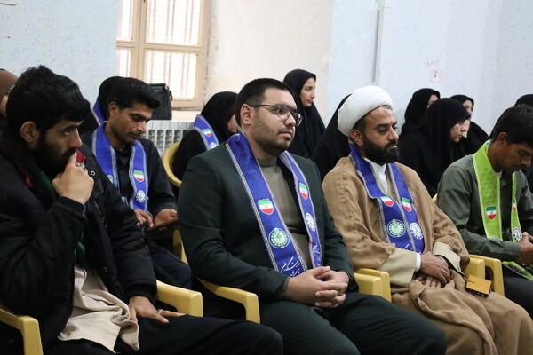 نشست صمیمانه قائم مقام سازمان دانش آموزی با رؤسای سازمان دانش‌آموزی استان کرمان