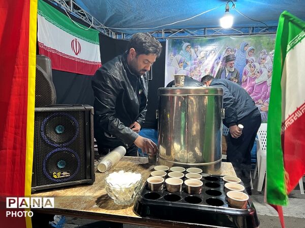 حضور باشکوه مردم کرج در اجتماع مردمی