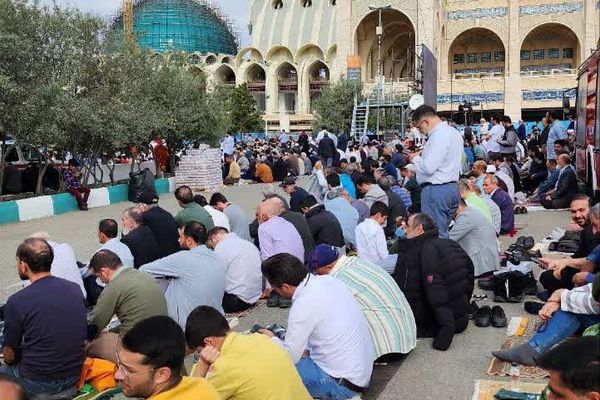 برگزاری نماز عید فطر در ناحیه دو شهرری 