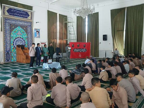 برگزاری یادواره شهدا در مسجد صاحب‌الزمان شهرستان خلیل‌آباد