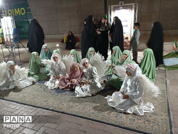 نمایشگاه نماز در حاشیه سی و سومین اجلاس نماز در مشهد مقدس 