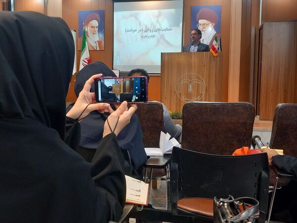 همایش هفته بهداشت روان مشاوران مدارس ناحیه ۶ مشهد