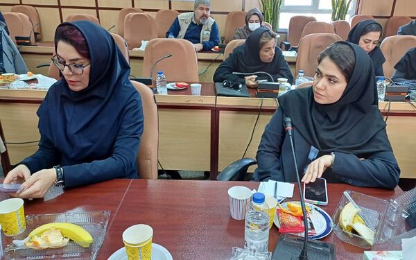 نشست صمیمی فرماندار شهریار با اصحاب رسانه و فعالان فضای مجازی