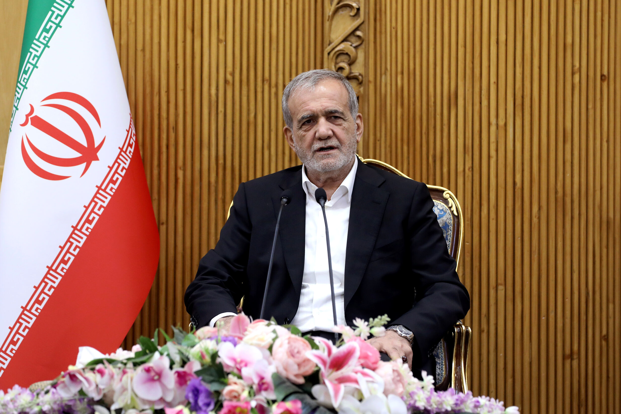 تلاش می‌کنیم ارتباط خود با کشور آذربایجان را گسترش دهیم