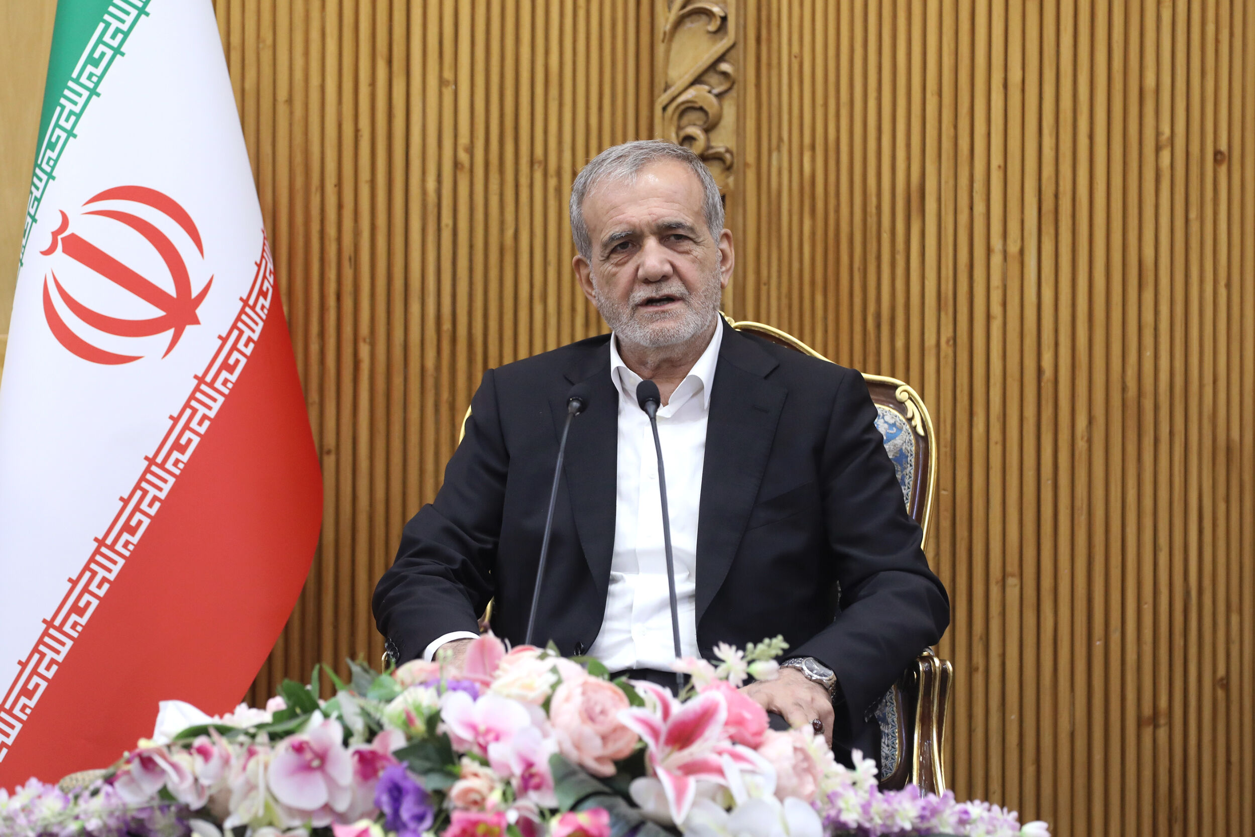 پزشکیان: با رهبر چین و اعضای برجسته شانگهای نشست و گفت‌وگو خواهم داشت