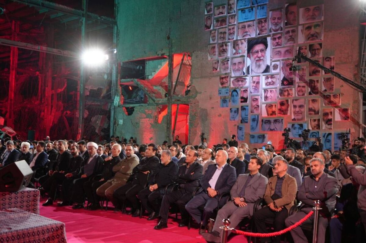 حضور پرشور جامعه ورزش قم در اجتماع «ورزش، جان‌فدای ایران»