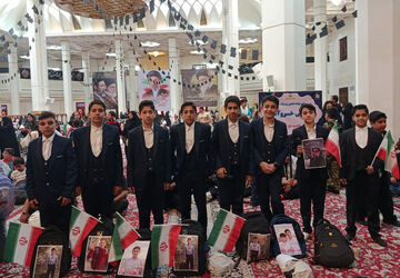 دانش‌آموزان شیرازی؛ بیتاب میناب‌