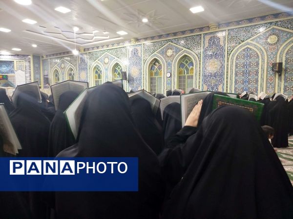 برگزاری مراسم شب احیا در خلیل آباد